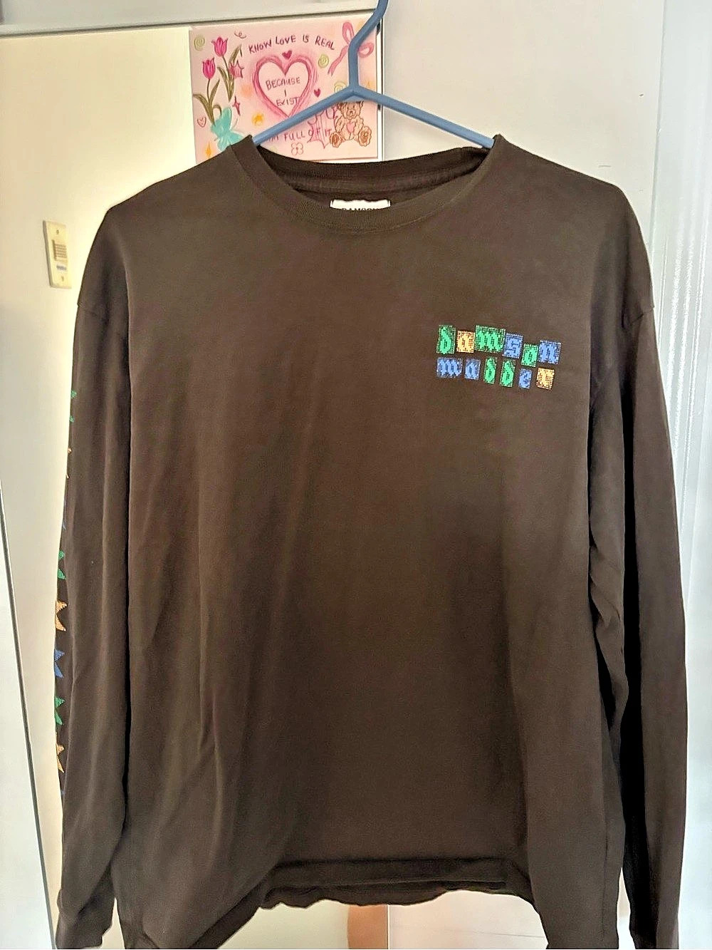 Damson Madder Long Sleeve Graphic Tee in Brown Size Medium
